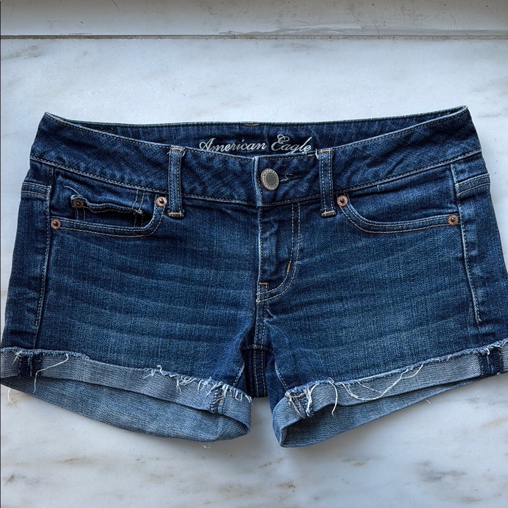 American Eagle Outfitters Women's Blue Denim Shorts